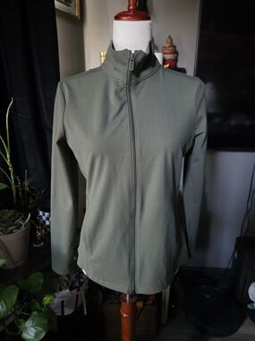 Under Armour Olive Green Full-Zip Active Jacket